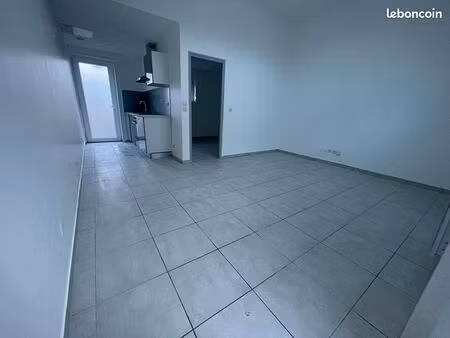 maison 2 pièces 12 m²