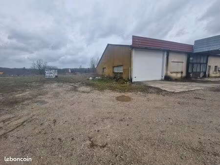 location batiment 420m/carre