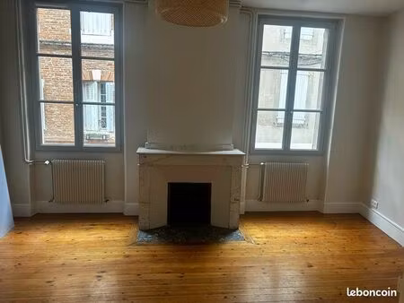 apparemment t3 bis centre d’albi