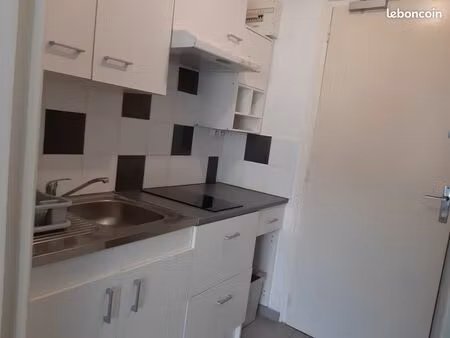 location studo meublé