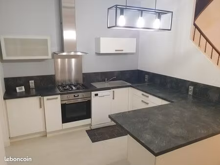 location maison de ville