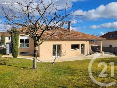 maison 7 pièces 158 m²