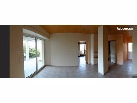 t2 bis idéal couple à 10 min. de st marcellin