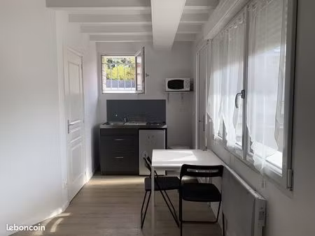 studio 1 pièce 18 m²