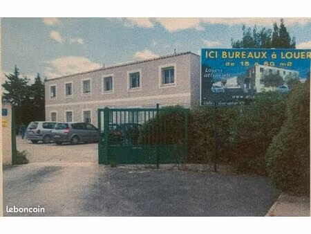 24 bureaux à louer