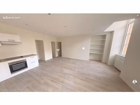 t3 / 2 chambres - cuisine équipée - 60 m² / rue paul bert