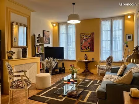 appartement 2 pièces 70 m²