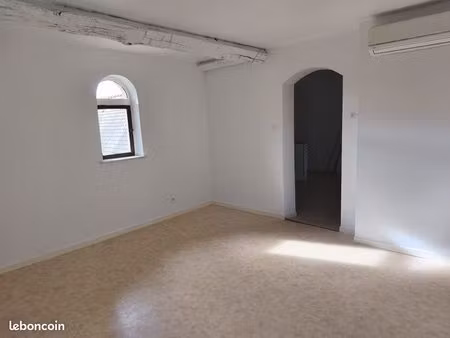 t3 70m2 avec climatisation