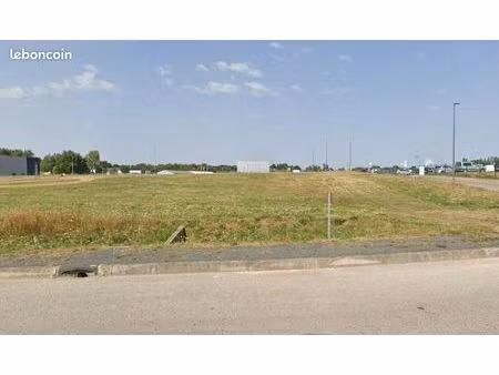 terrain 1 945 m² saint yrieix la perche