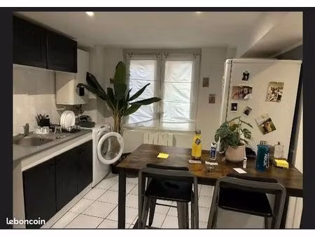 appartement t2 - lyon 69007 -700c