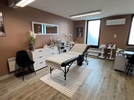 local commercial aussonne