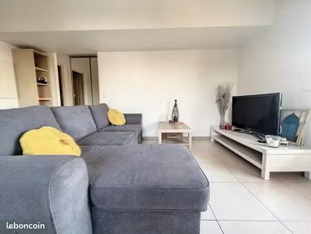 appartement 2 pièces – bas de villa – jardin – animaux acceptés