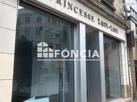 local commercial 40 m²