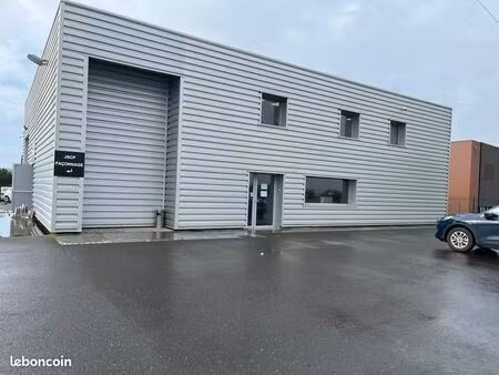 bâtiment industriel