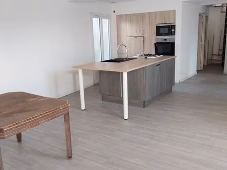 maison 3 pièces 75 m²