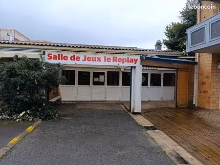 local commercial saisonnier