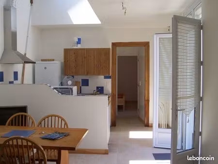 maison indépendante  2 pas du centre  2 pas du port