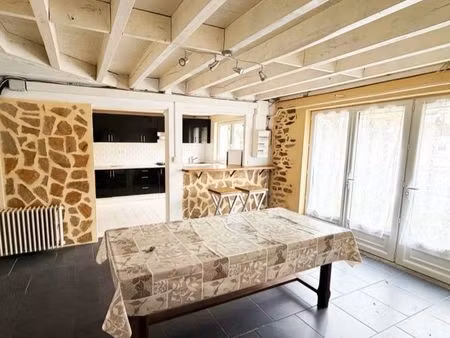 maison à la campagne