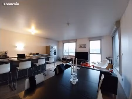 appartement 4 pièces 81 m²