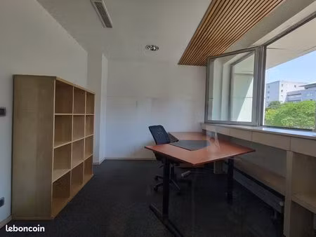 coworking - bureau fermé - 10m²