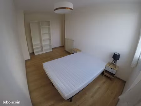 t3 meublé 8 mai / mairie de rezé