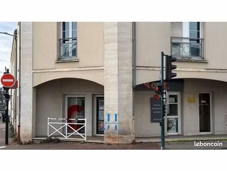 local commercial 155 m²