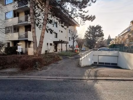 garage fermé sécurisé - quartier albigny / pommaries - annecy