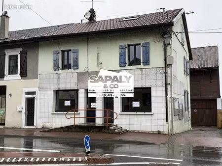local commercial 161 m² douvaine