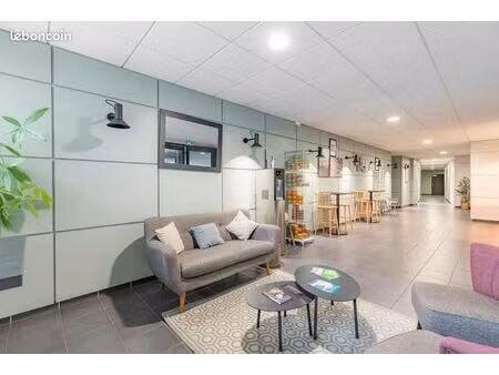 studio 1 pièce 20 m²