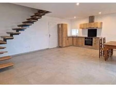 location maison au pian-sur-garonne (33490) : à louer / 91m² le pian-sur-garonne