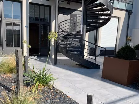 local bureau independant