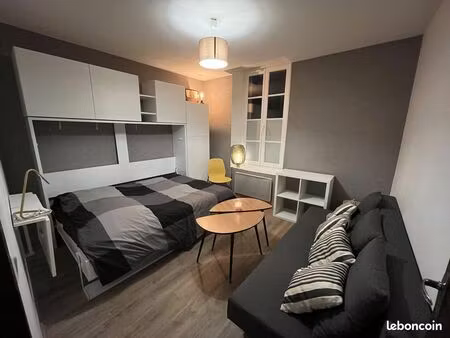 studio 1 pièce 24 m²