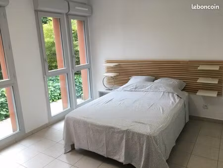 studio en face kedge business school