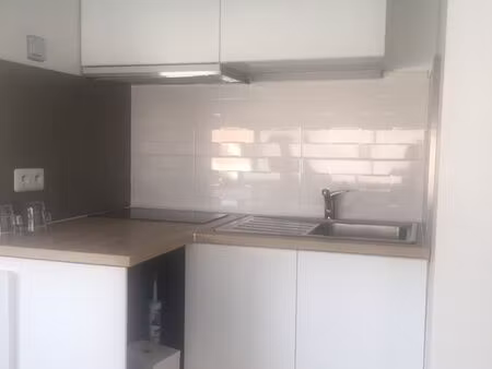 studio meublé calme. prox tramway roade