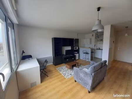 bordeaux bastide grand studio meublé