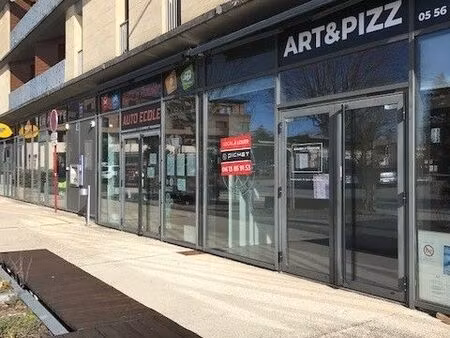 local commercial 53 m²