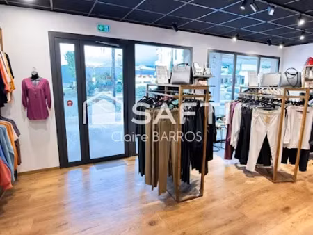 vente locaux professionnels 55 m² à penta-di-casinca (20213)  30 000 €