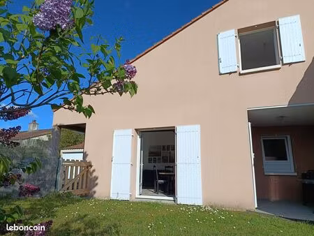 location clisson avec jardin (meublé)