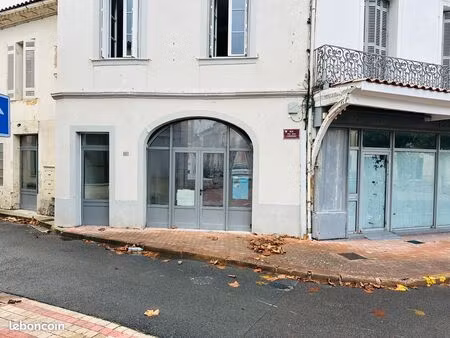 local commercial de 126 m² avec toit-terrasse de 70 m²