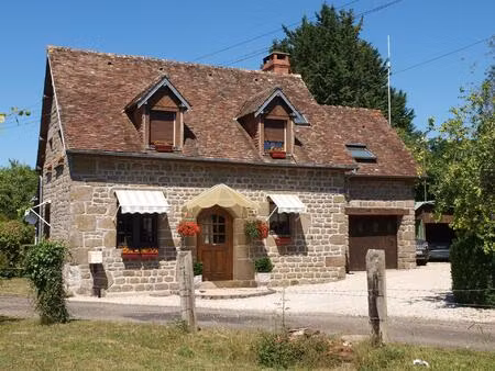 charmante maison de 4 chambres avec piscine près de bagnoles de l’orne