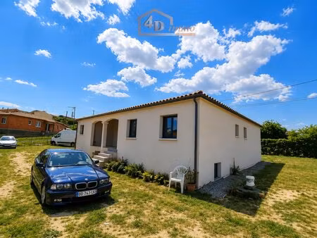 villa récente de plain-pied de 111 m²