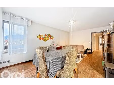 appartement scionzier 70.52 m² t-3 à vendre  219 000 €