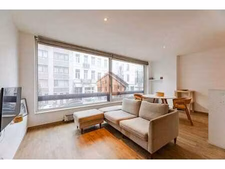 châtelain-beau studio 45m² -top investissement