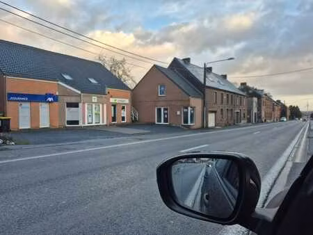 surface commerciale ou à usage de bureaux