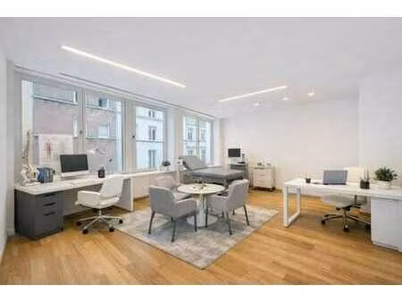 louise - bailli : bureau