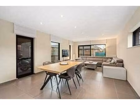 maison semi-ouverte avec jardin à opwijk