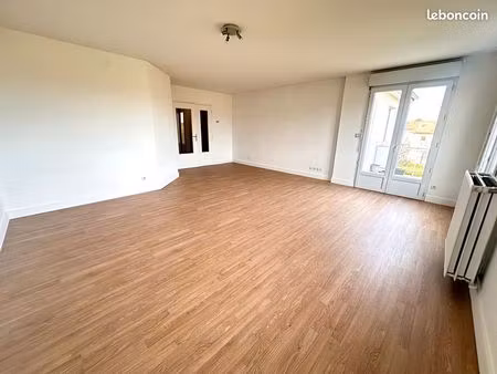 appartement 3 pièces 83 m²