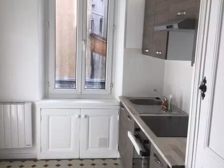 particulier loue appartement