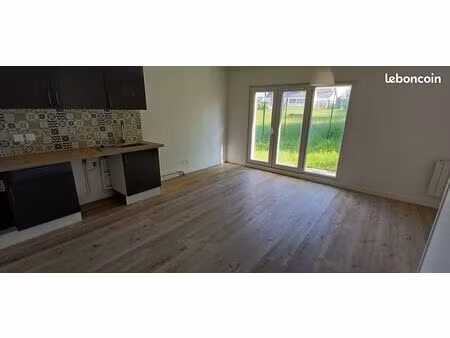 location studio avec jardin et parking