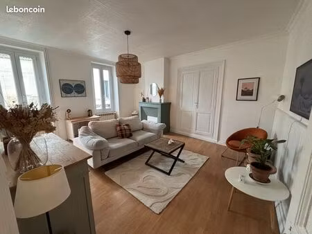 charmante maison de ville 105m² avec jardin clos – quartier st-jacques